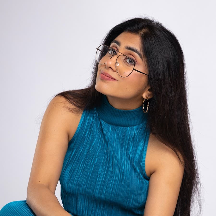 A portrait of Prashasti Singh